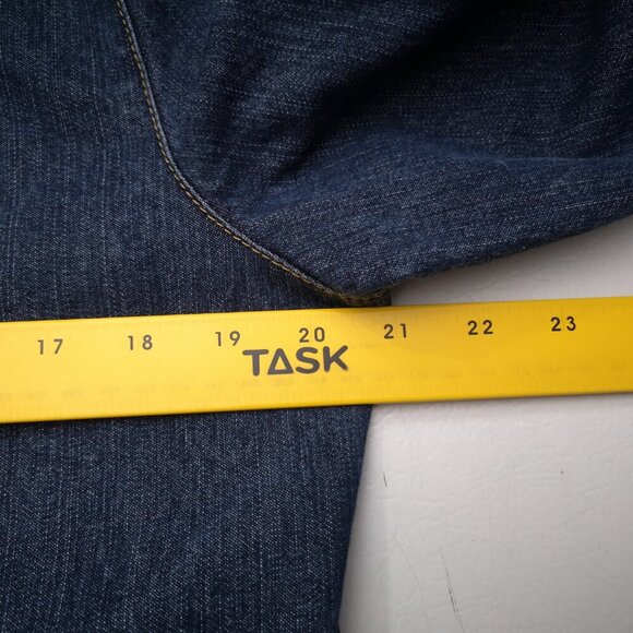 Per Se Ladies Size Large Medium Wash Offset Full Zipper Straight Fit Jean Jacket - Picture 8 of 10